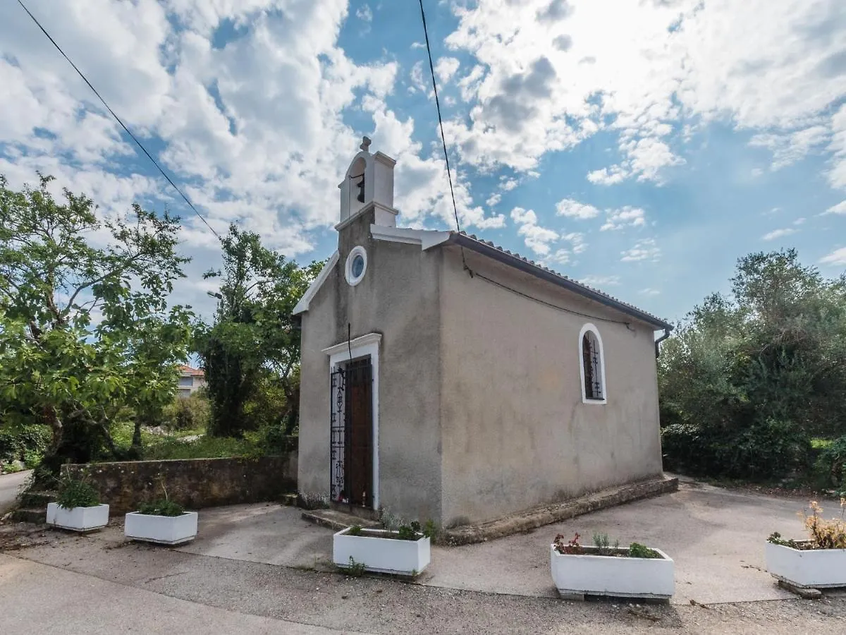 Apartment Fenix.4 Klimno 0*,